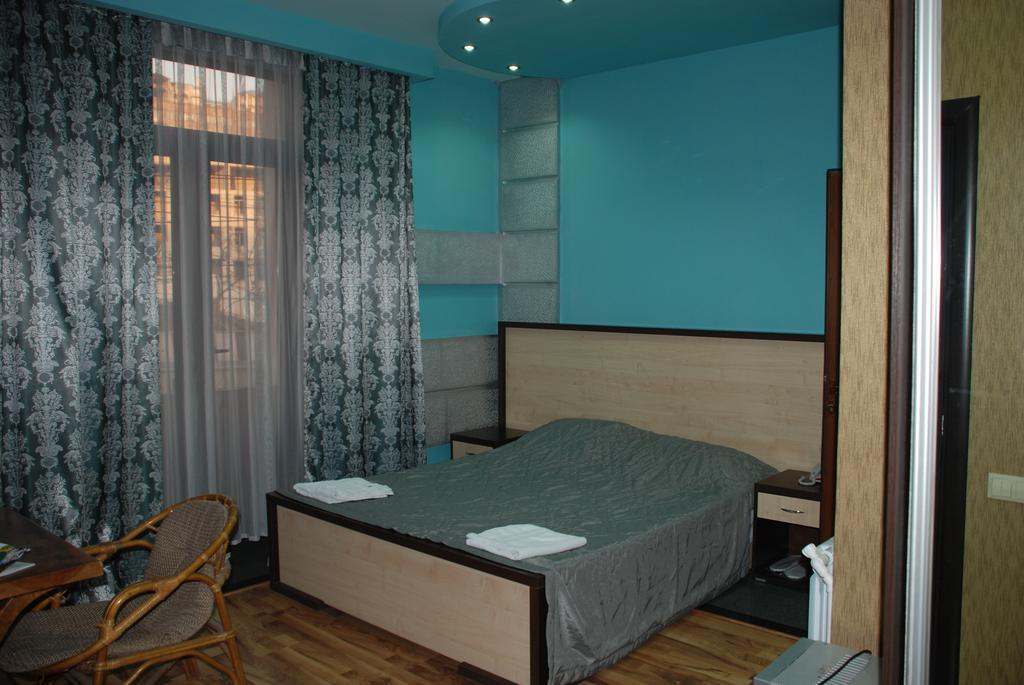 Baxos Hotel Yerevan Exterior foto